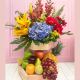 ramo de flores con frutas tarjeta con mensaje entrega en bogota 
